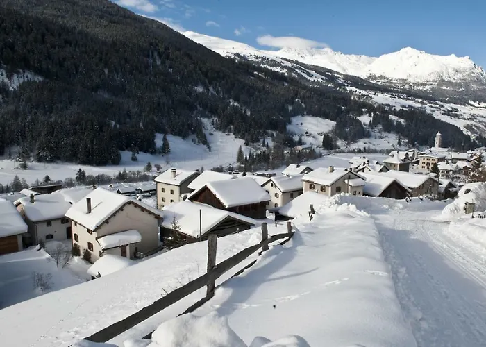 Tinizong Feriehus Tinzen